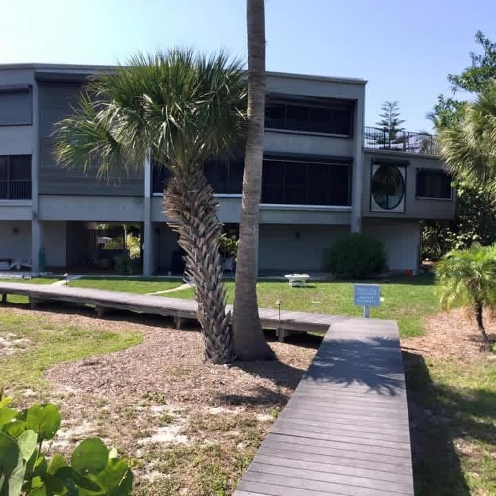 Exterior painting project 1, before &mdash; view 1